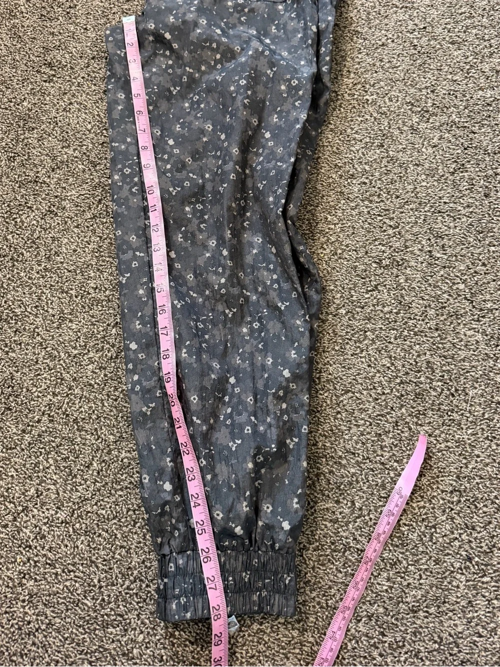 VARLEY Beckett nylon jogger pants | Size Small
